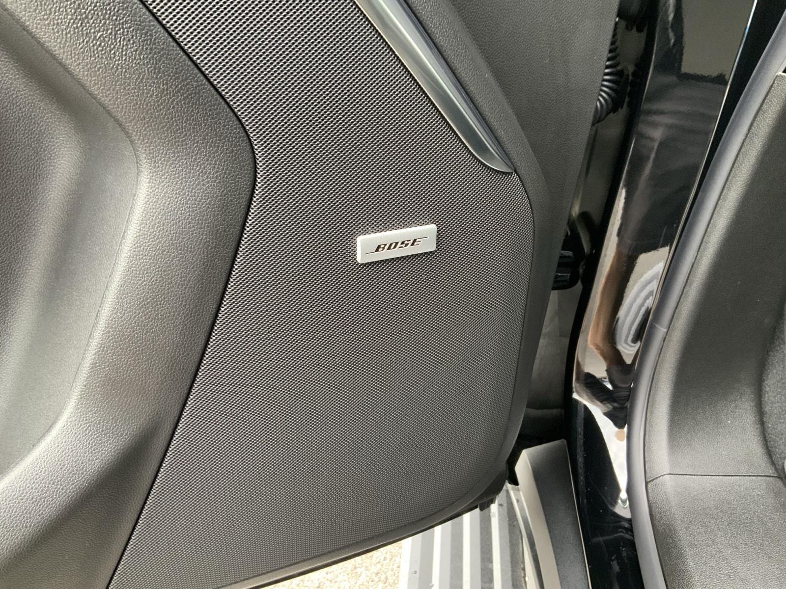 2026 GMC Yukon Denali - Photo 23