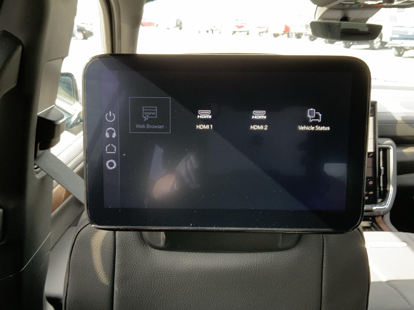 2026 GMC Yukon XL Denali - Photo 57