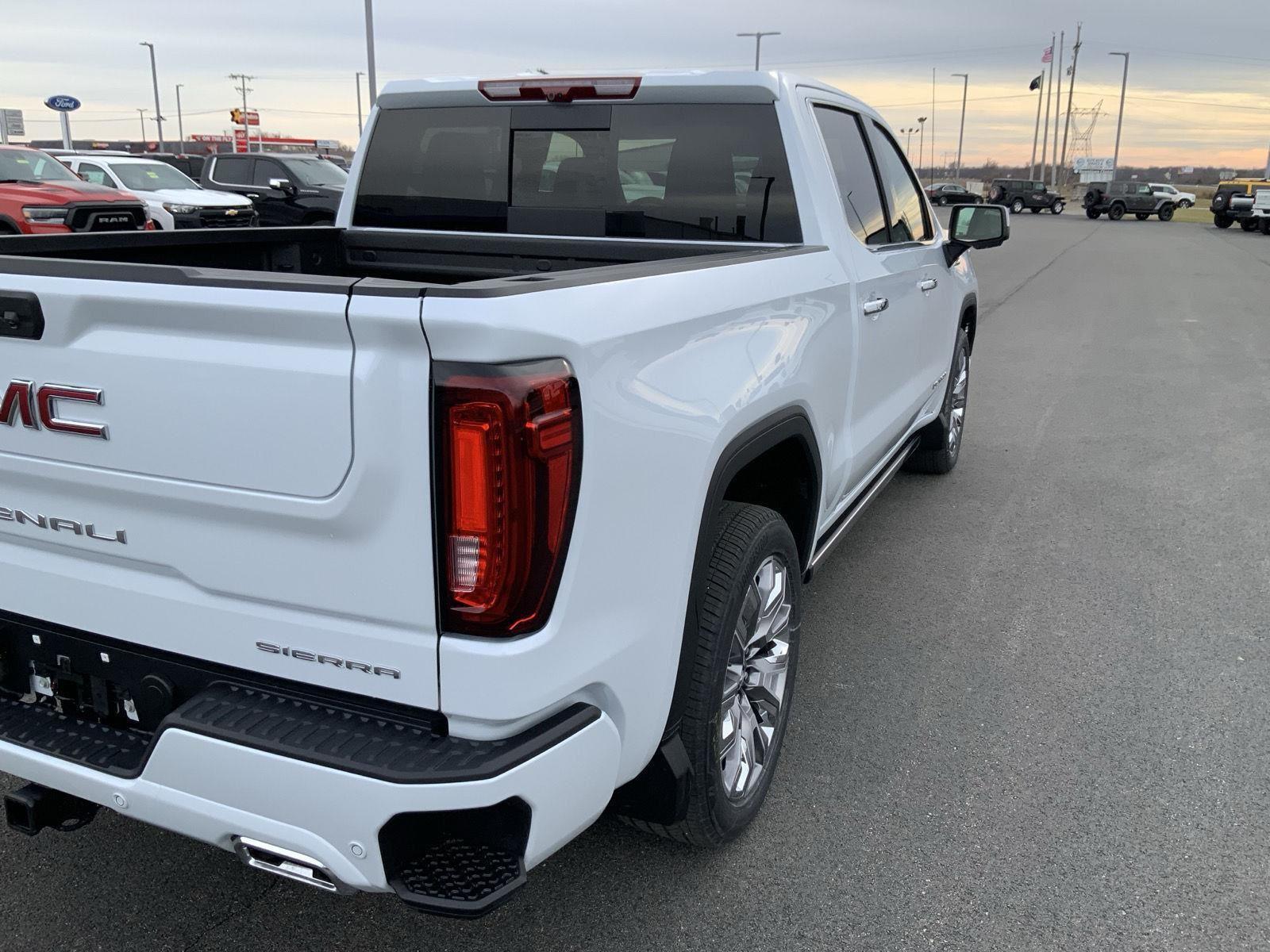 2026 GMC Sierra 1500 Denali - Photo 23