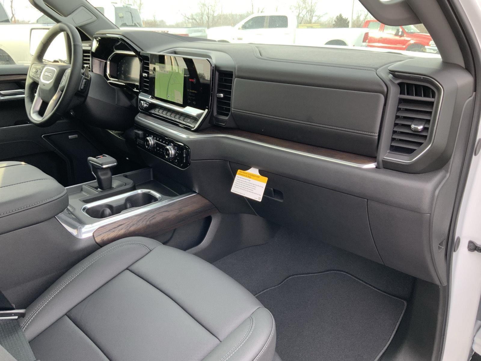 2026 GMC Sierra 1500 SLT - Photo 70
