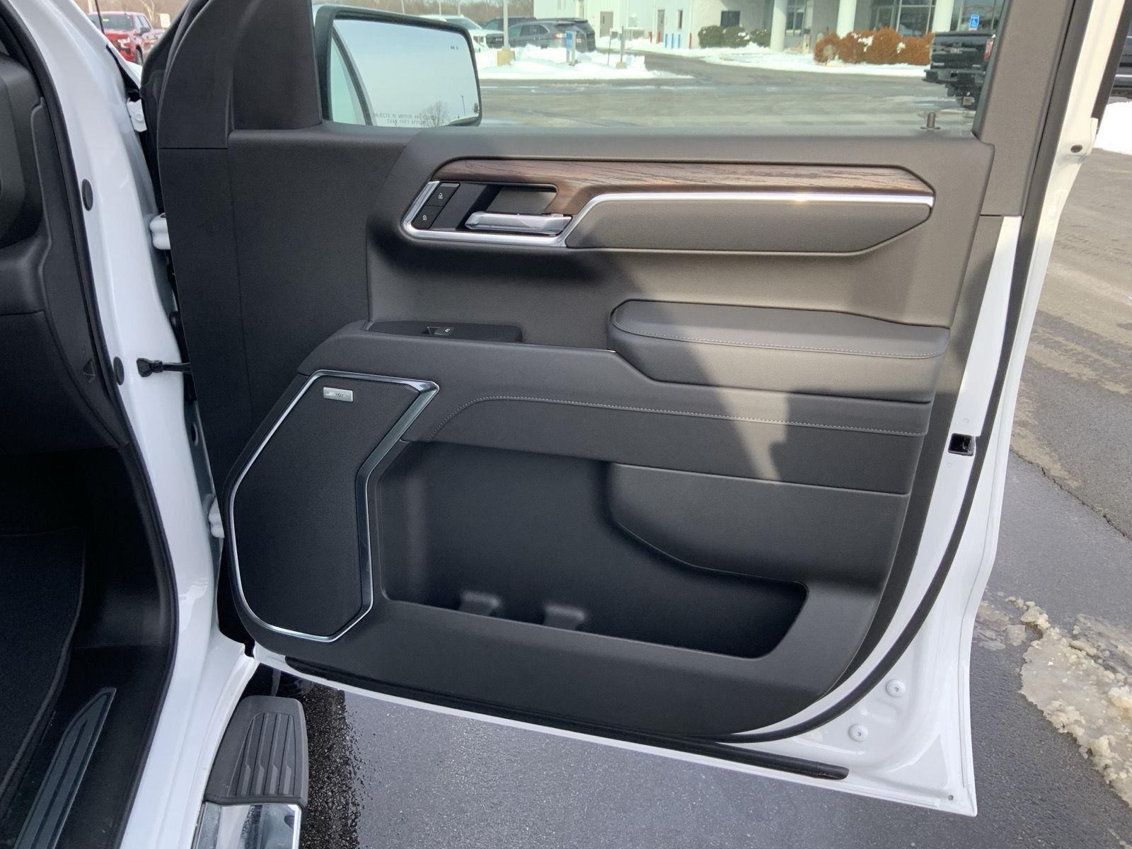 2026 GMC Sierra 1500 SLT - Photo 67