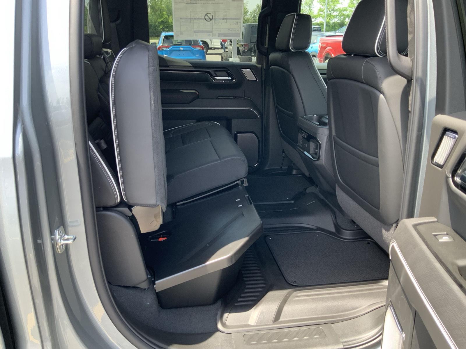 2026 GMC Sierra 1500 AT4X - Photo 64