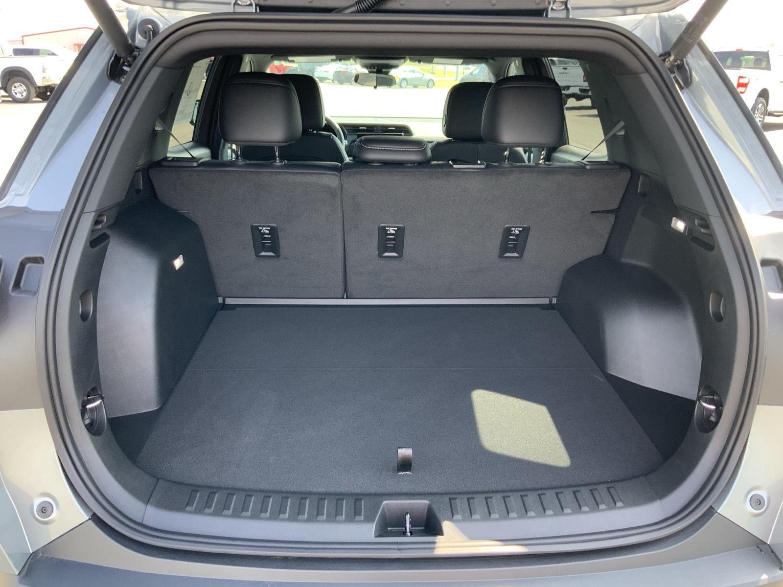 2026 GMC Terrain Elevation - Photo 10