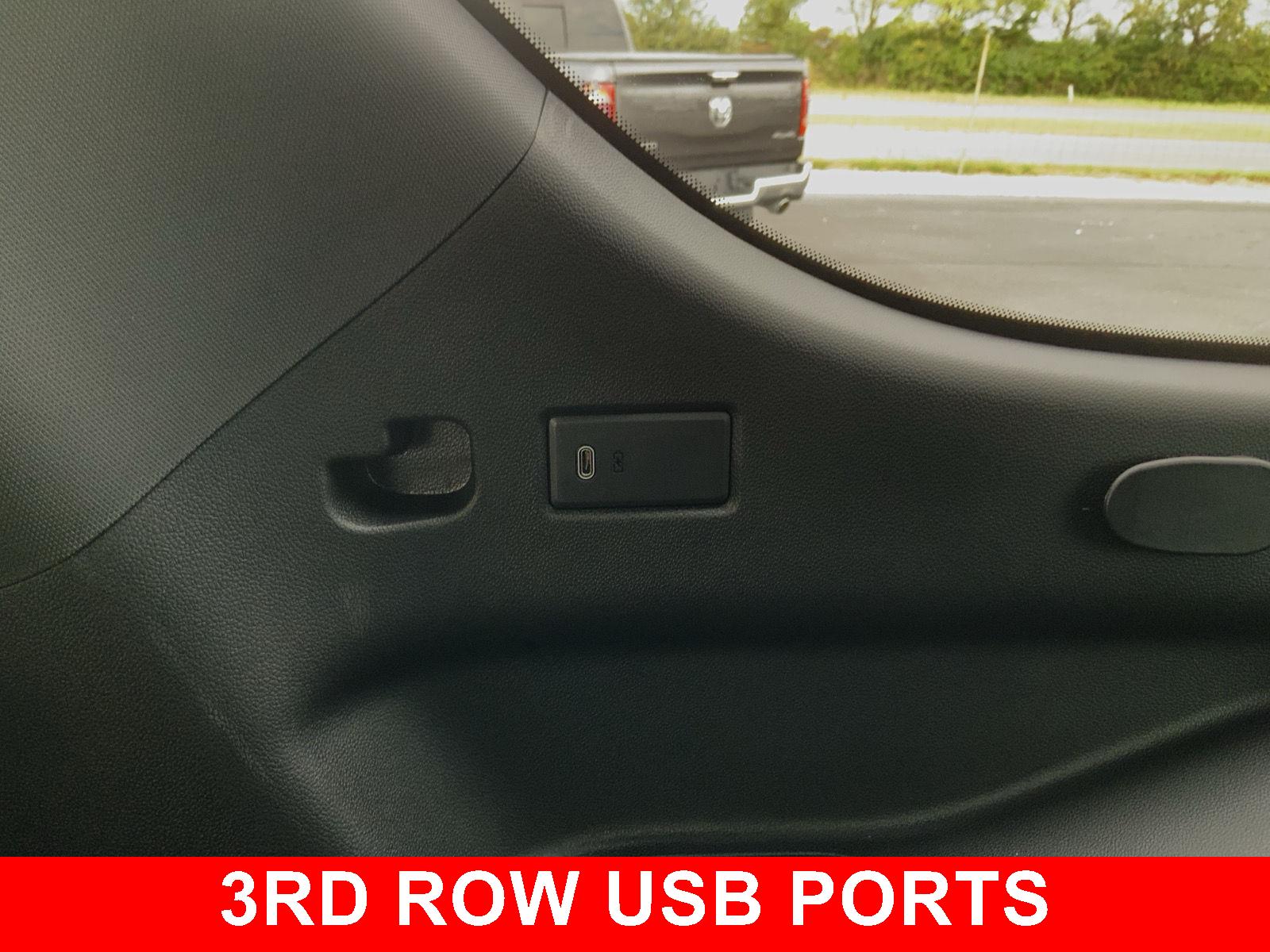 2026 GMC Yukon Denali - Photo 60