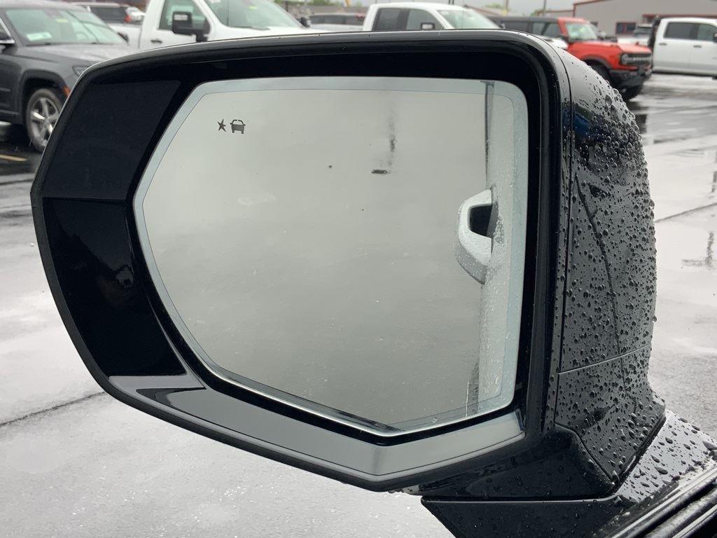 2025 GMC Sierra EV Denali - Photo 26