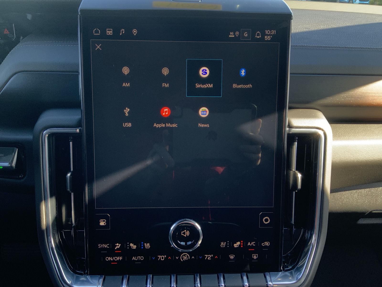 2027 GMC Yukon XL Denali - Photo 39