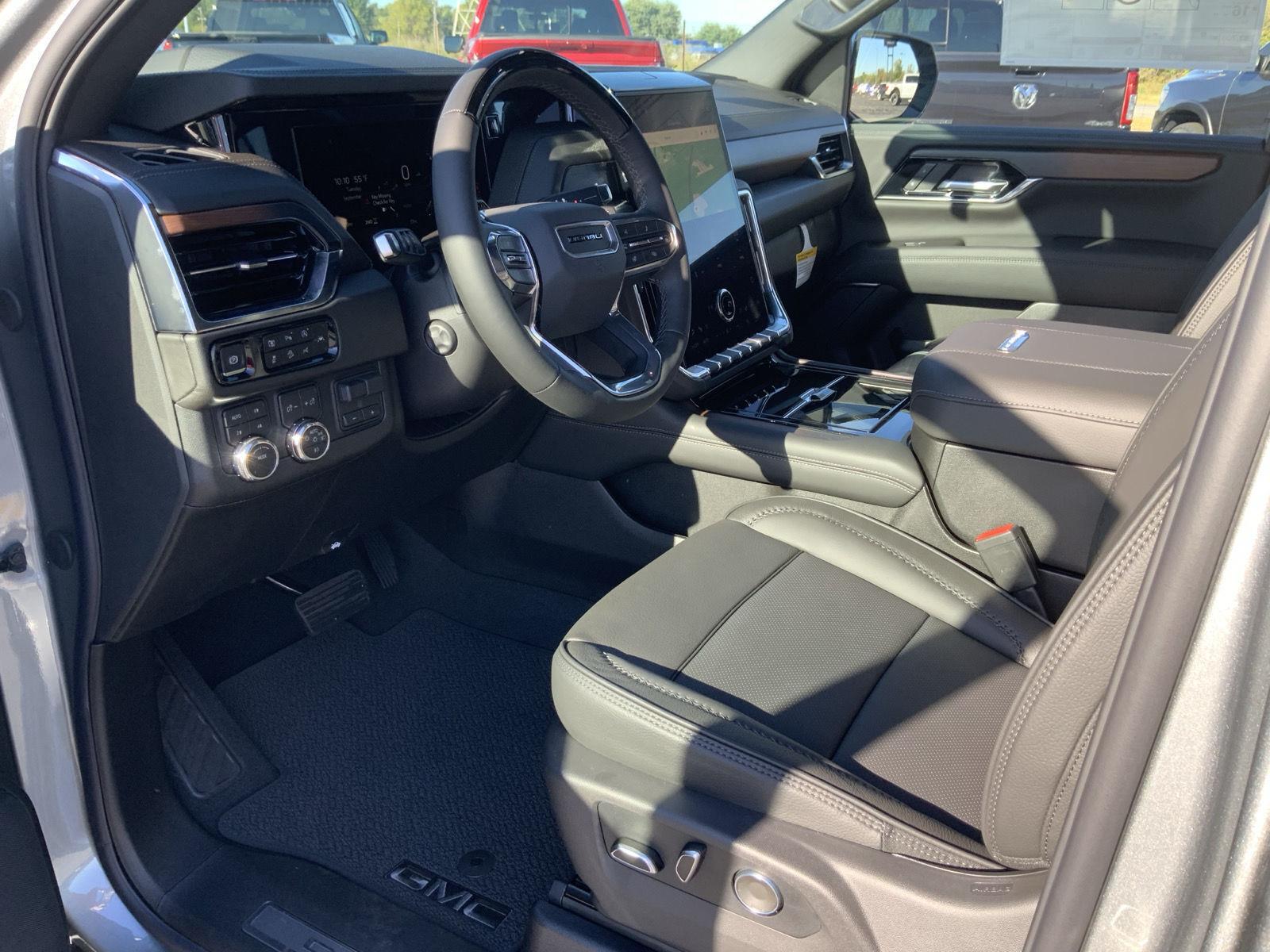 2027 GMC Yukon XL Denali - Photo 27