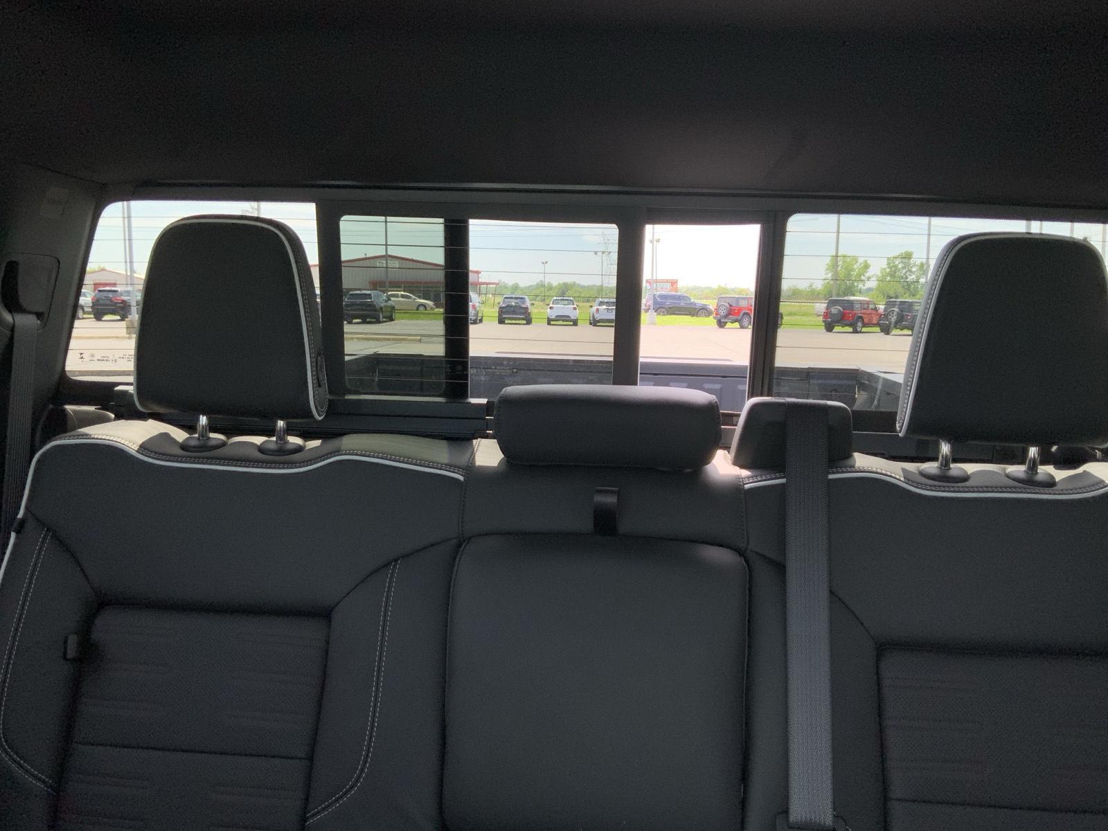 2026 GMC Sierra 1500 AT4X - Photo 55