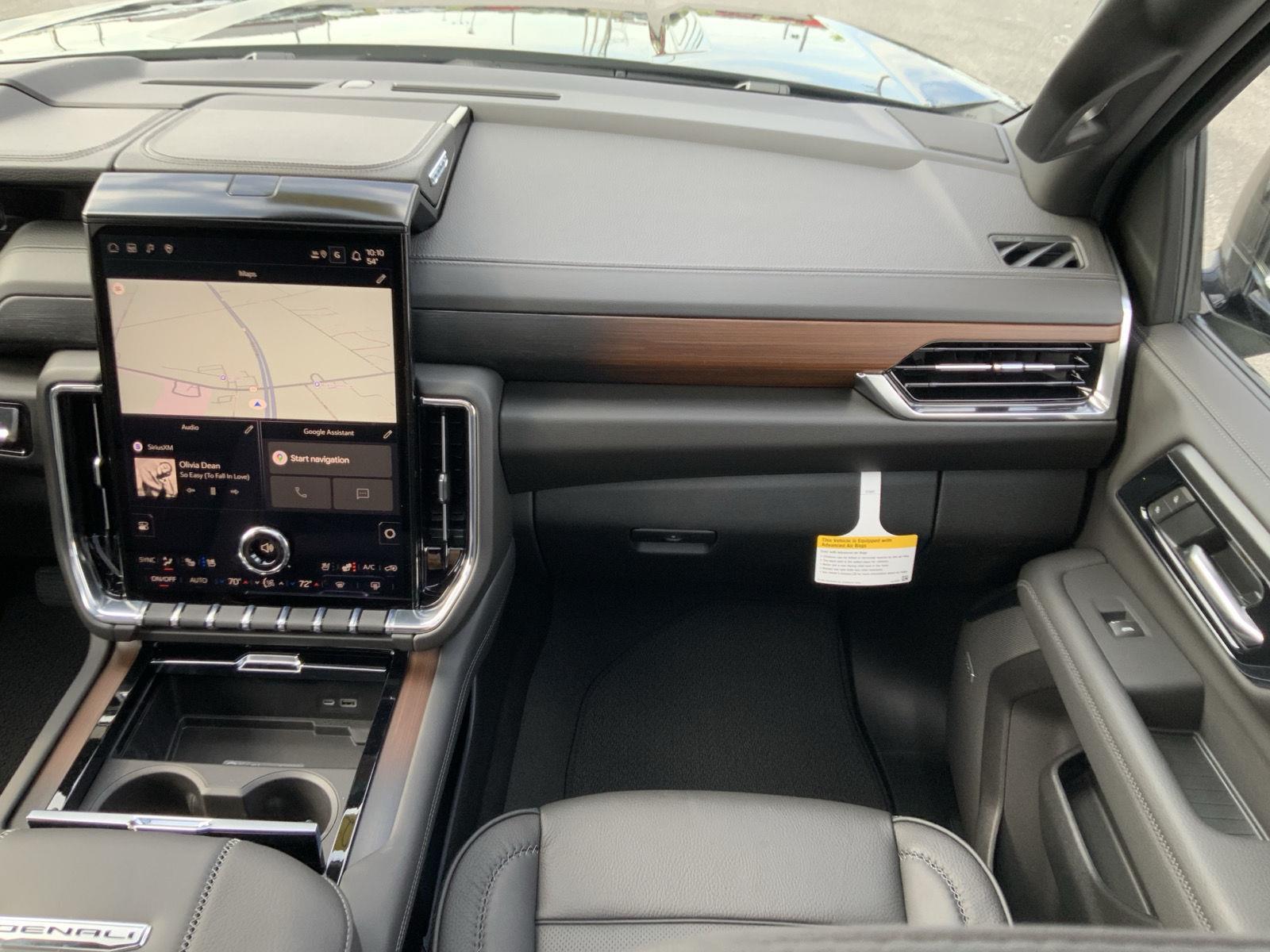 2026 GMC Yukon XL Denali - Photo 67