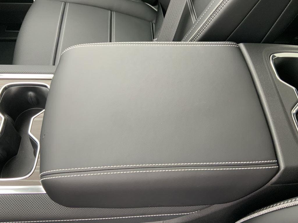 2025 GMC Sierra EV Denali - Photo 39