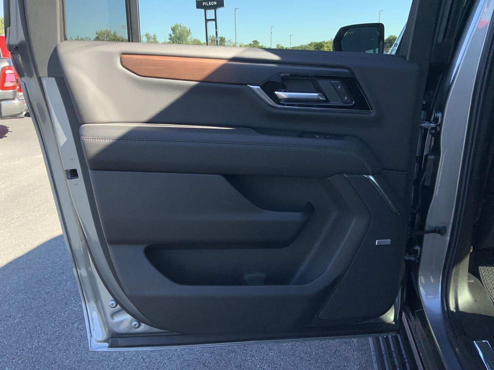 2027 GMC Yukon XL Denali - Photo 51