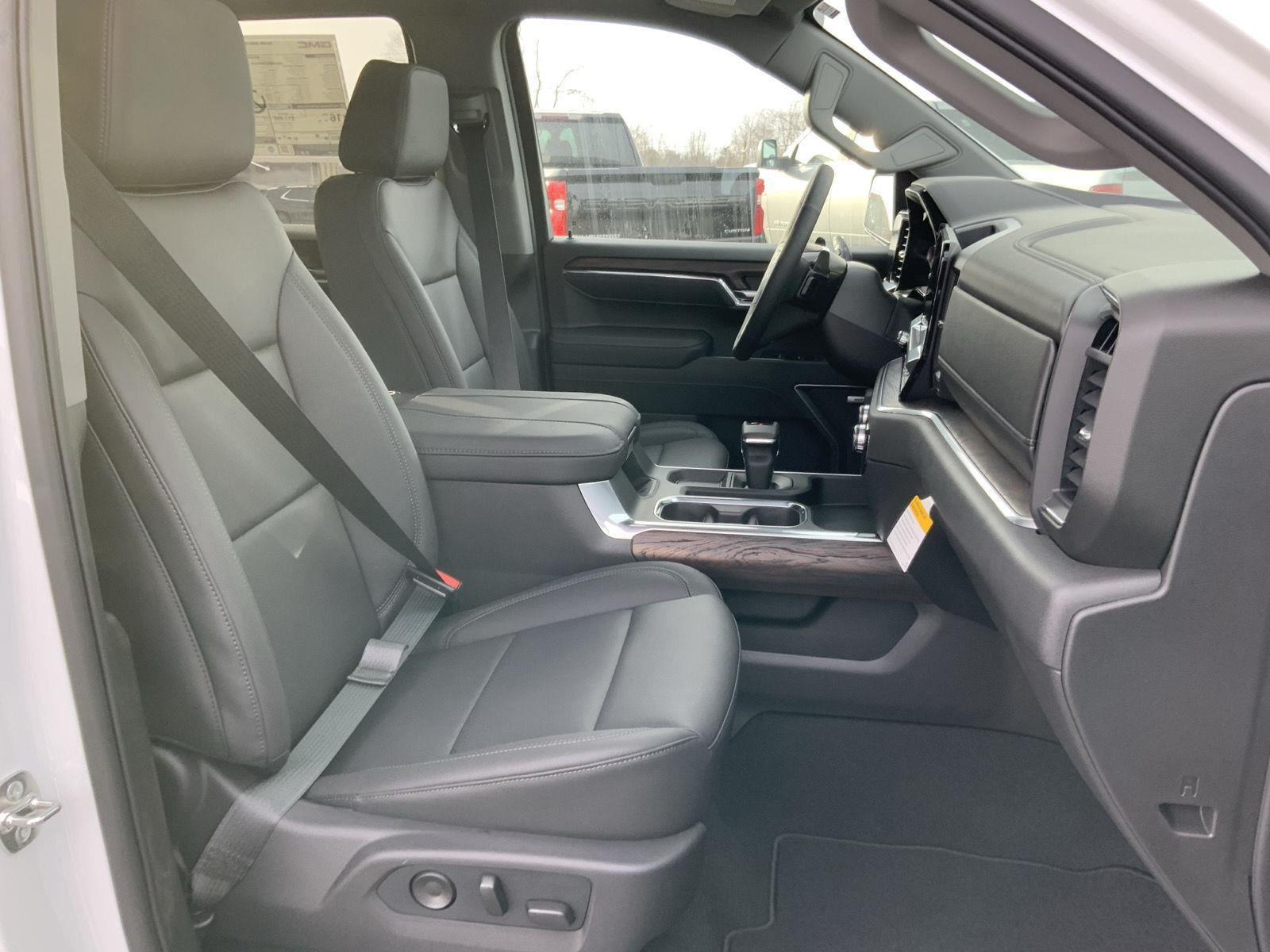 2026 GMC Sierra 1500 SLT - Photo 68