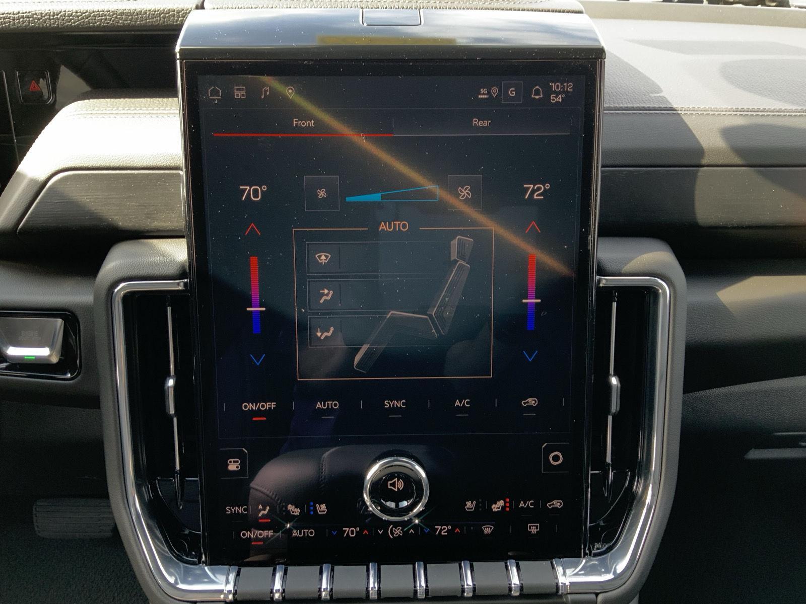 2026 GMC Yukon XL Denali - Photo 47