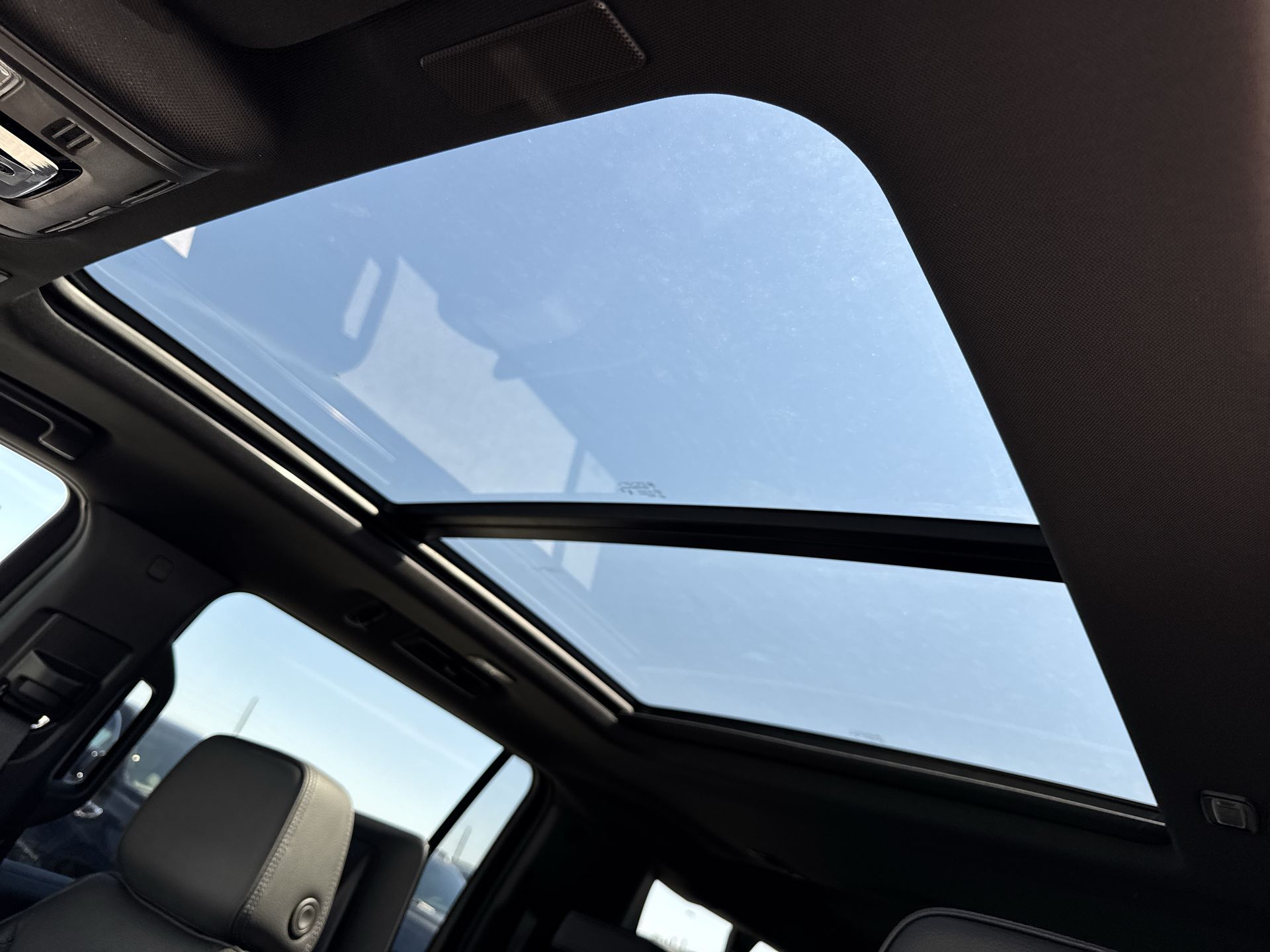2026 GMC Yukon XL Denali - Photo 91