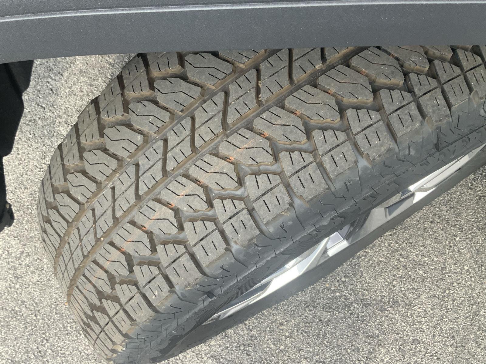 2026 GMC Sierra 1500 SLT - Photo 22
