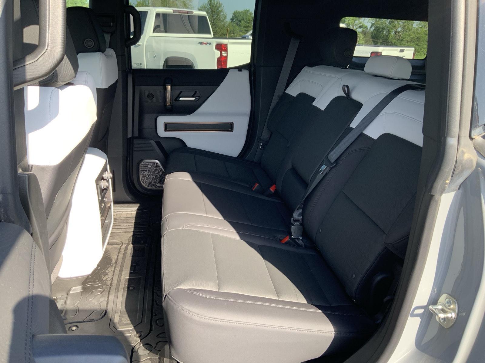 2025 GMC HUMMER EV 3X - Photo 67