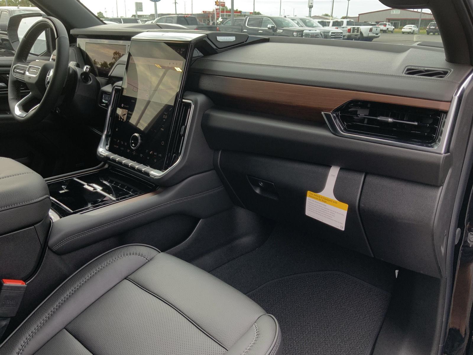 2026 GMC Yukon Denali - Photo 64