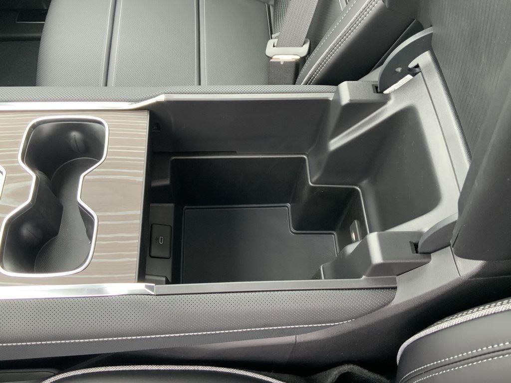 2025 GMC Sierra EV Denali - Photo 40