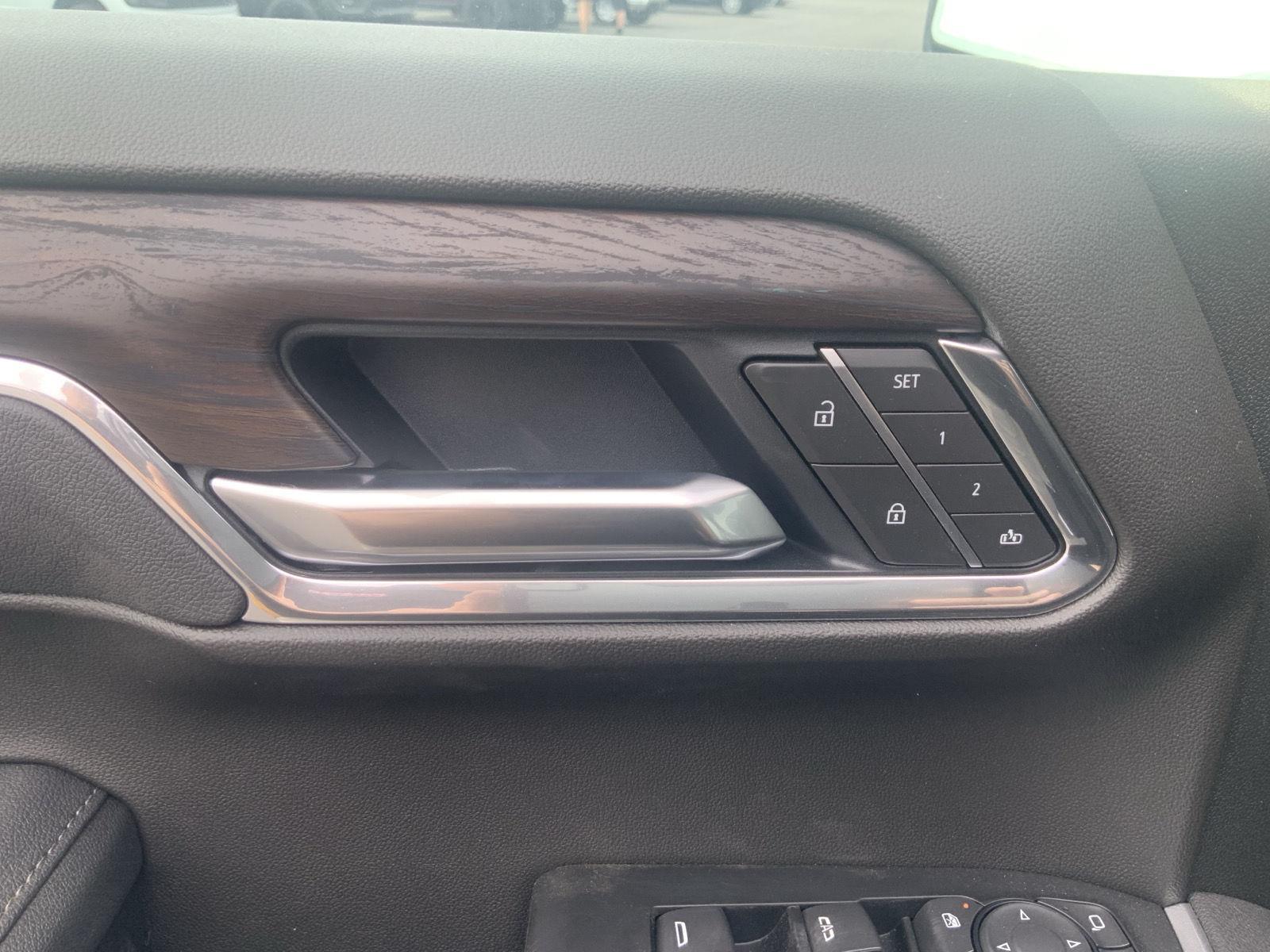 2026 GMC Sierra 1500 SLT - Photo 25