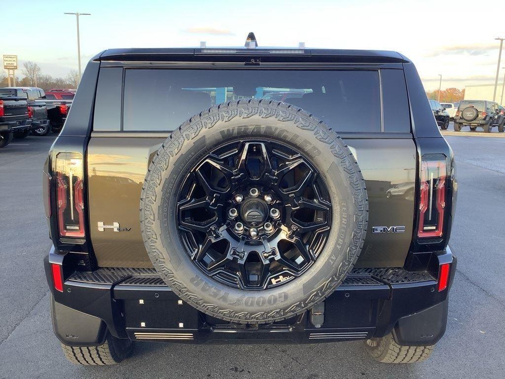 2025 GMC HUMMER EV 2X - Photo 11