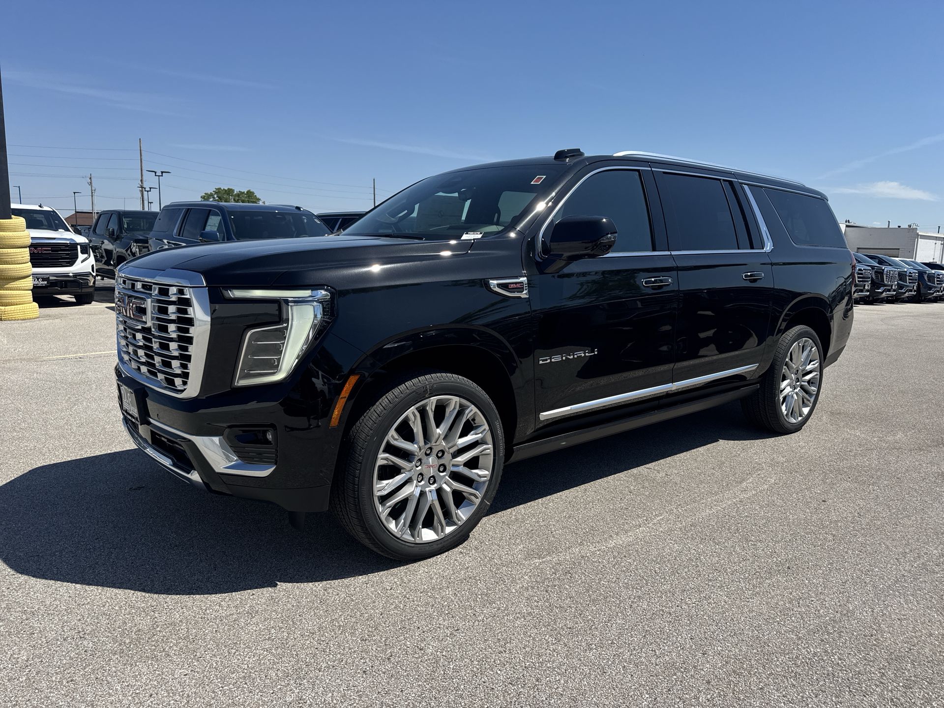 2026 GMC Yukon XL Denali - Photo 78