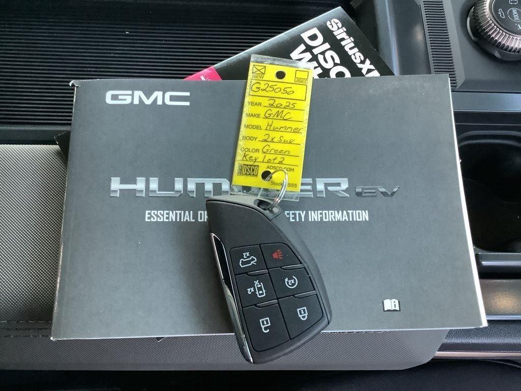 2025 GMC HUMMER EV 2X - Photo 66