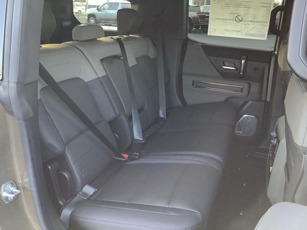 2025 GMC HUMMER EV 2X - Photo 61