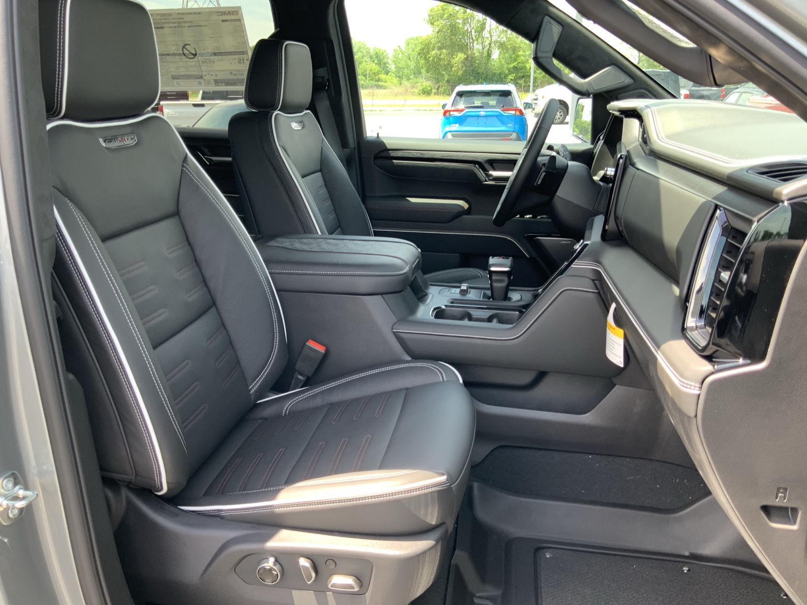 2026 GMC Sierra 1500 AT4X - Photo 66