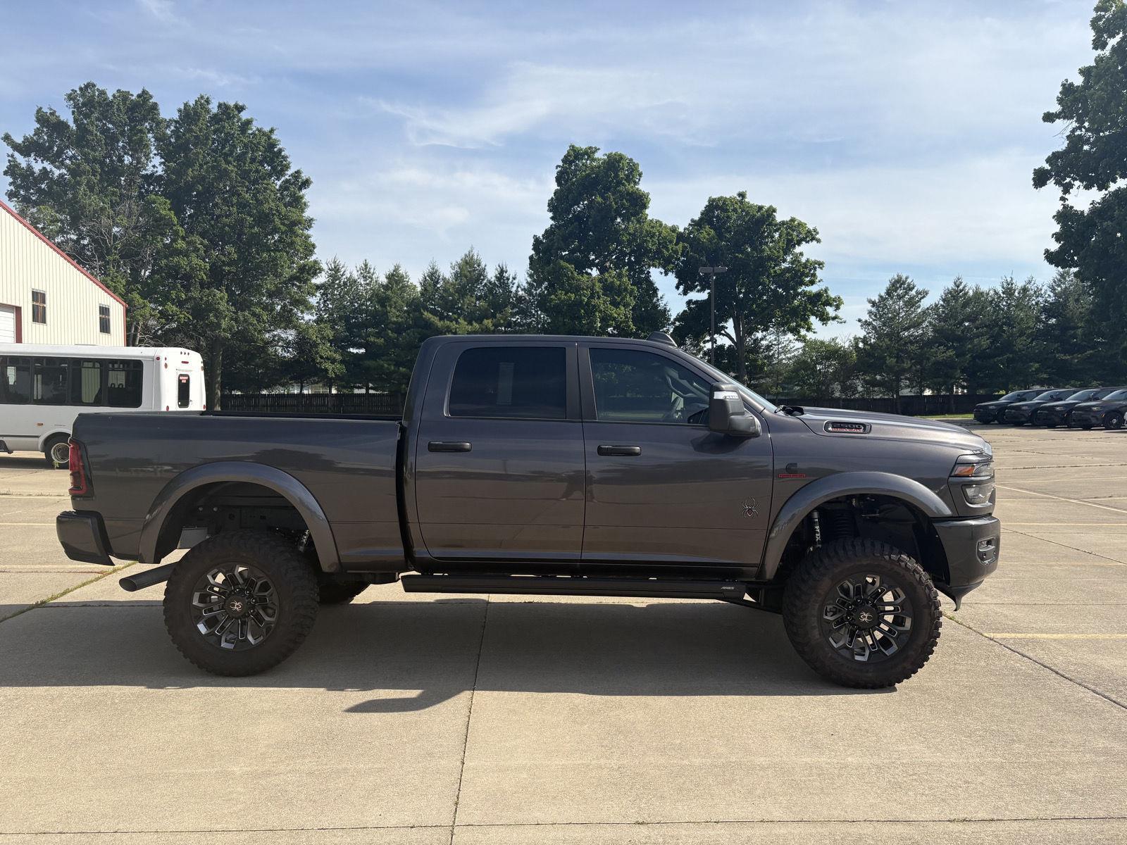 2025 RAM 2500 Big Horn - Photo 9