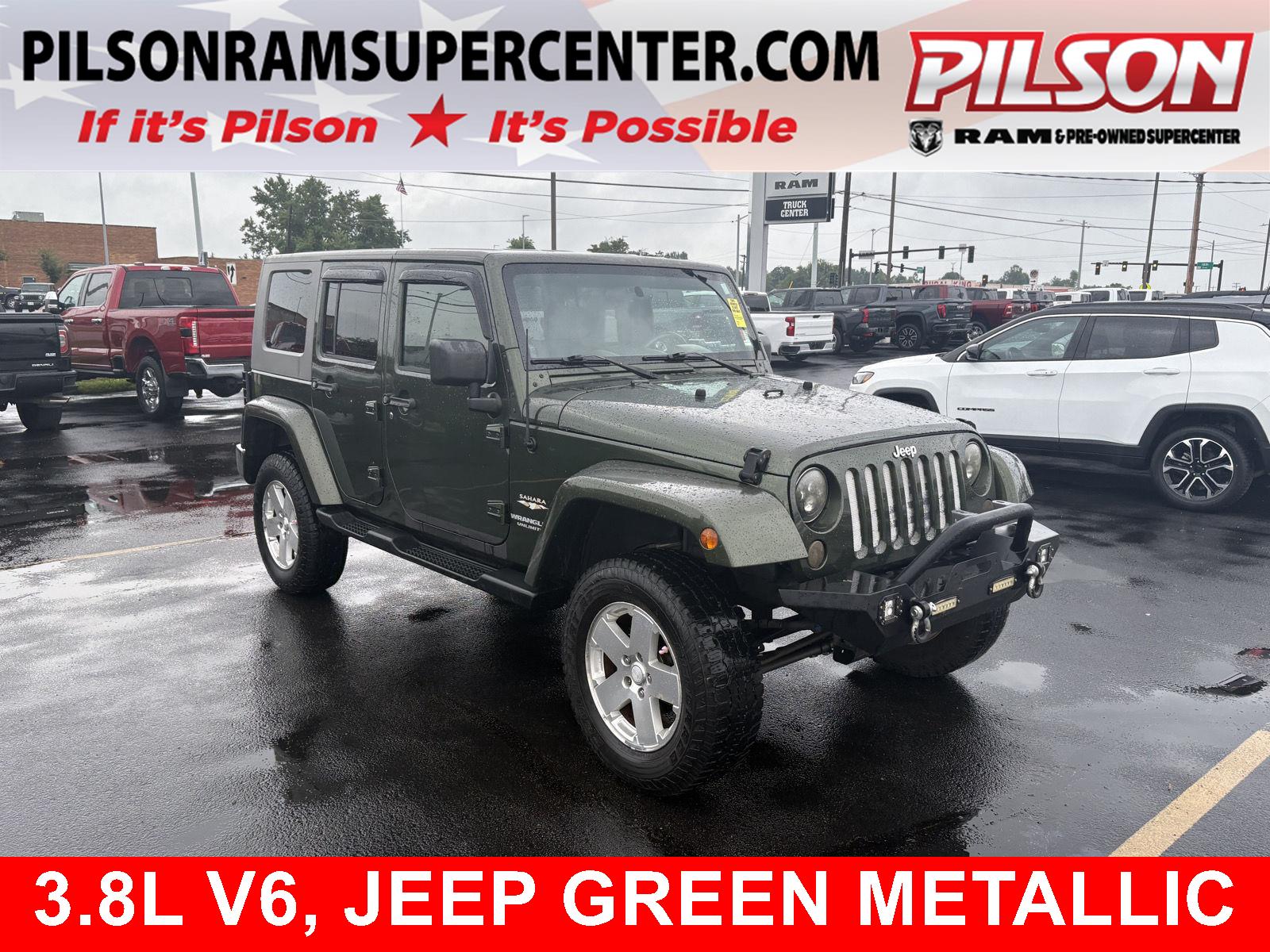 Used 2009 Jeep Wrangler Unlimited Sahara with VIN 1J4GA59139L741673 for sale in Charleston, IL
