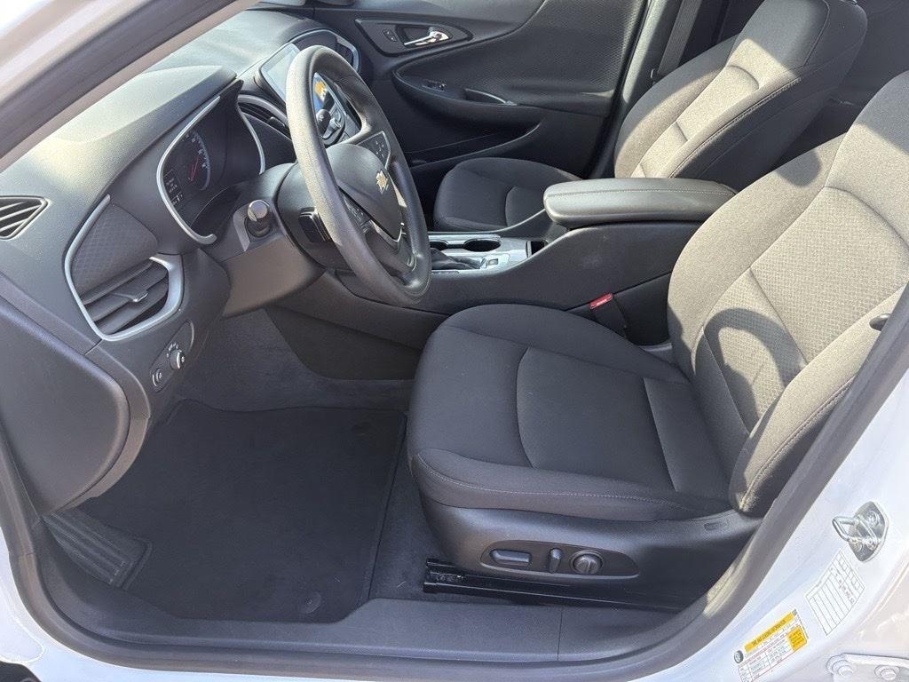 Used 2024 Chevrolet Malibu LT Sedan