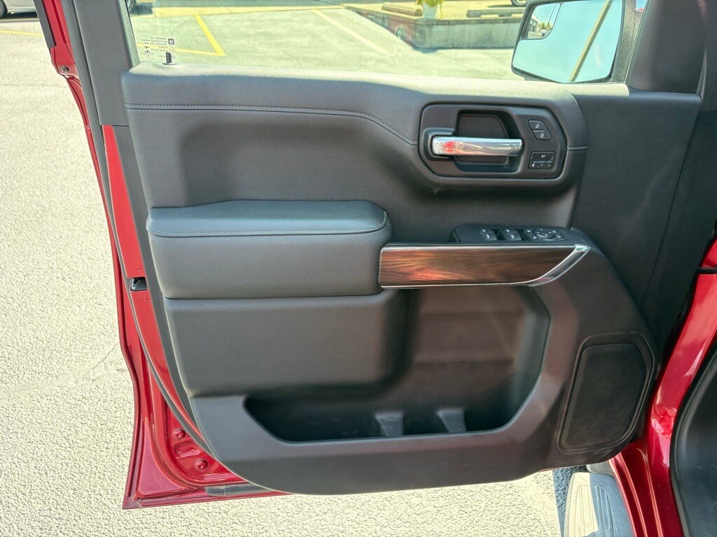 2021 Gmc Sierra 1500 SLT photo 3