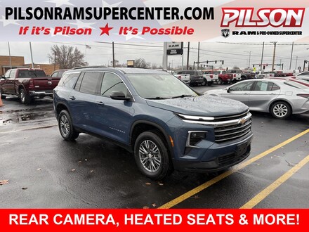 2025 Chevrolet Traverse FWD LT SUV