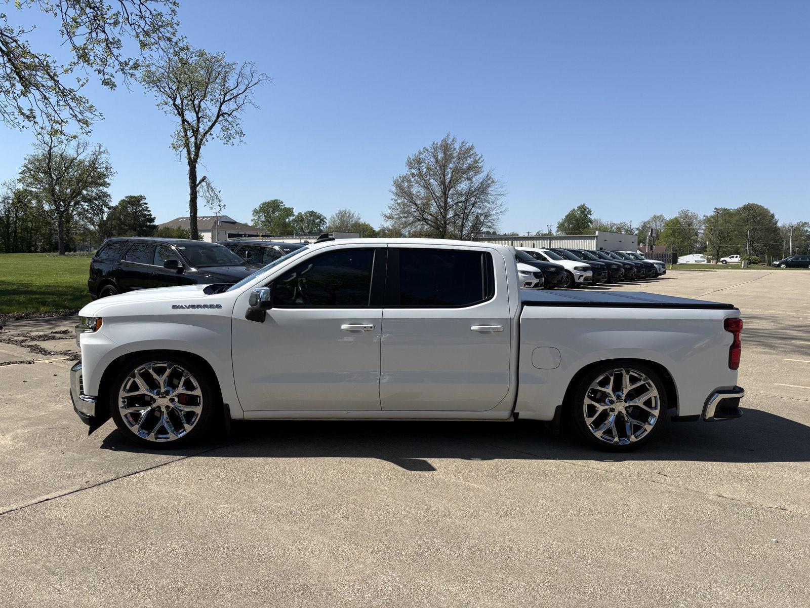 2021 Chevrolet Silverado 1500 LT - Photo 22