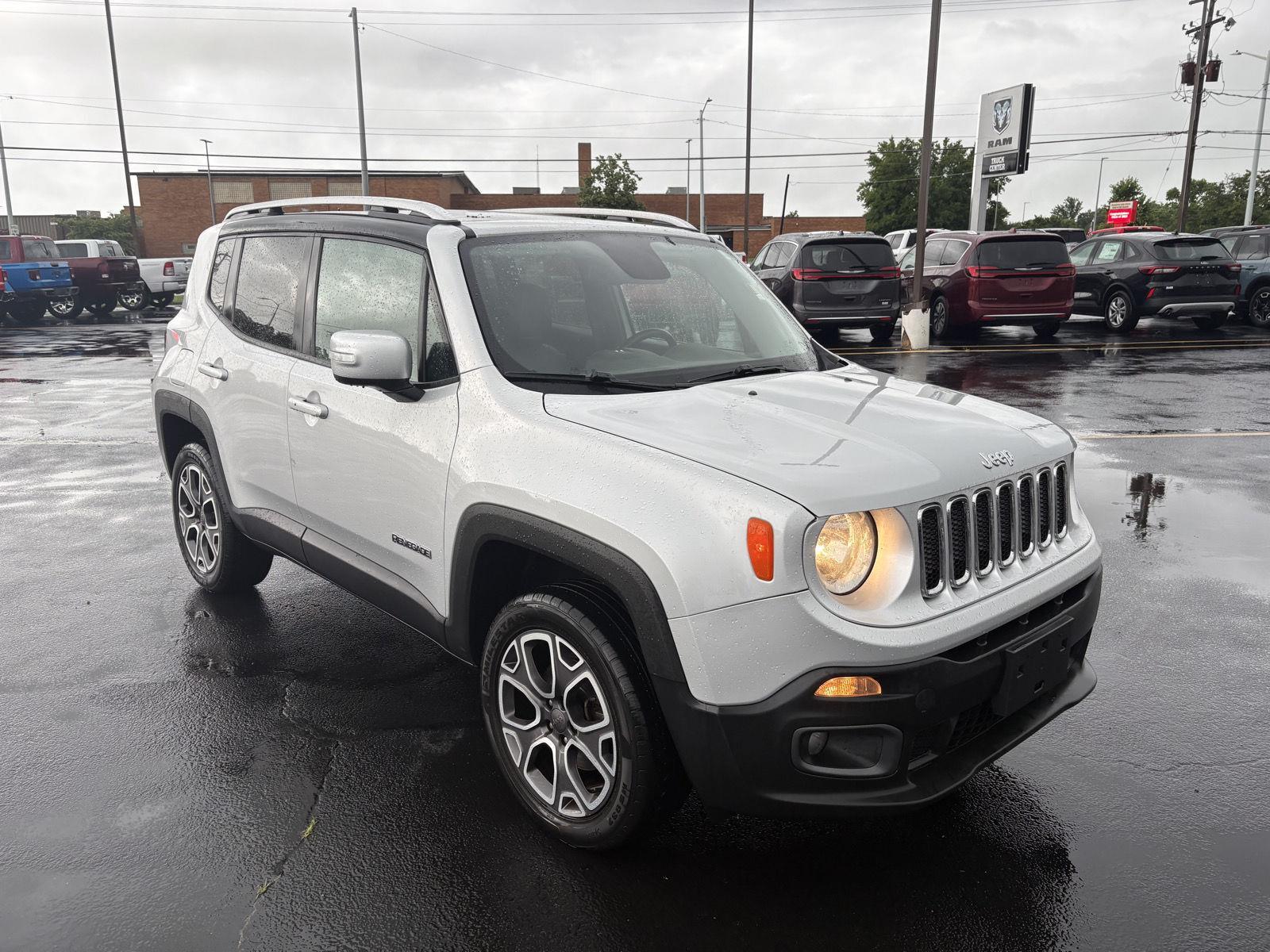 Used 2017 Jeep Renegade Limited with VIN ZACCJBDB8HPF23466 for sale in Charleston, IL