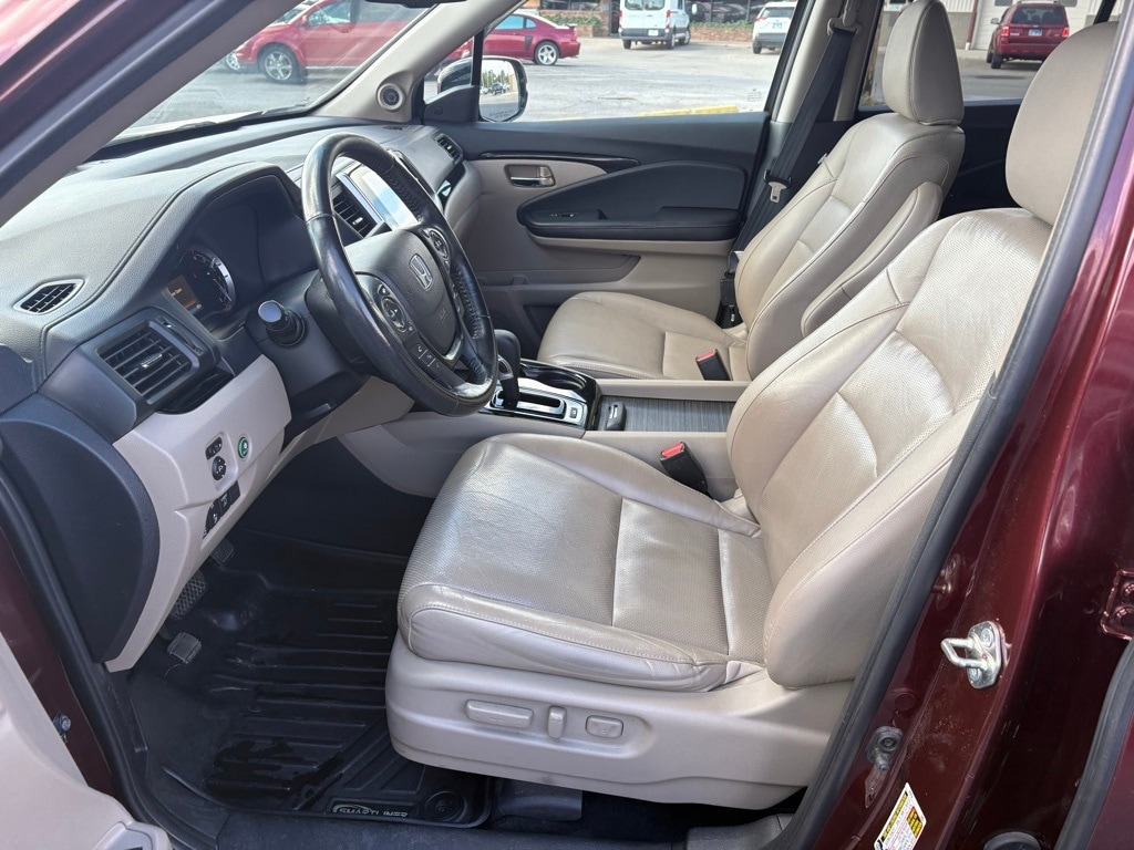 Used 2017 Honda Ridgeline RTL-E Truck