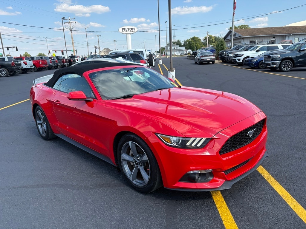 Used 2015 Ford Mustang V6 with VIN 1FATP8EM4F5333533 for sale in Charleston, IL