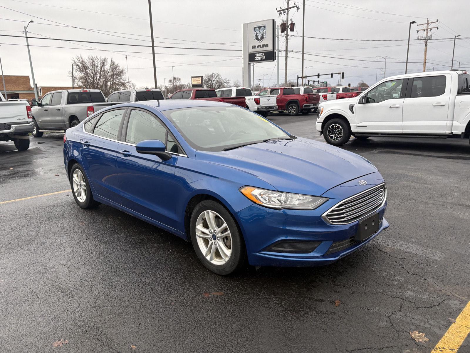 Used 2018 Ford Fusion SE with VIN 3FA6P0HD9JR180356 for sale in Charleston, IL