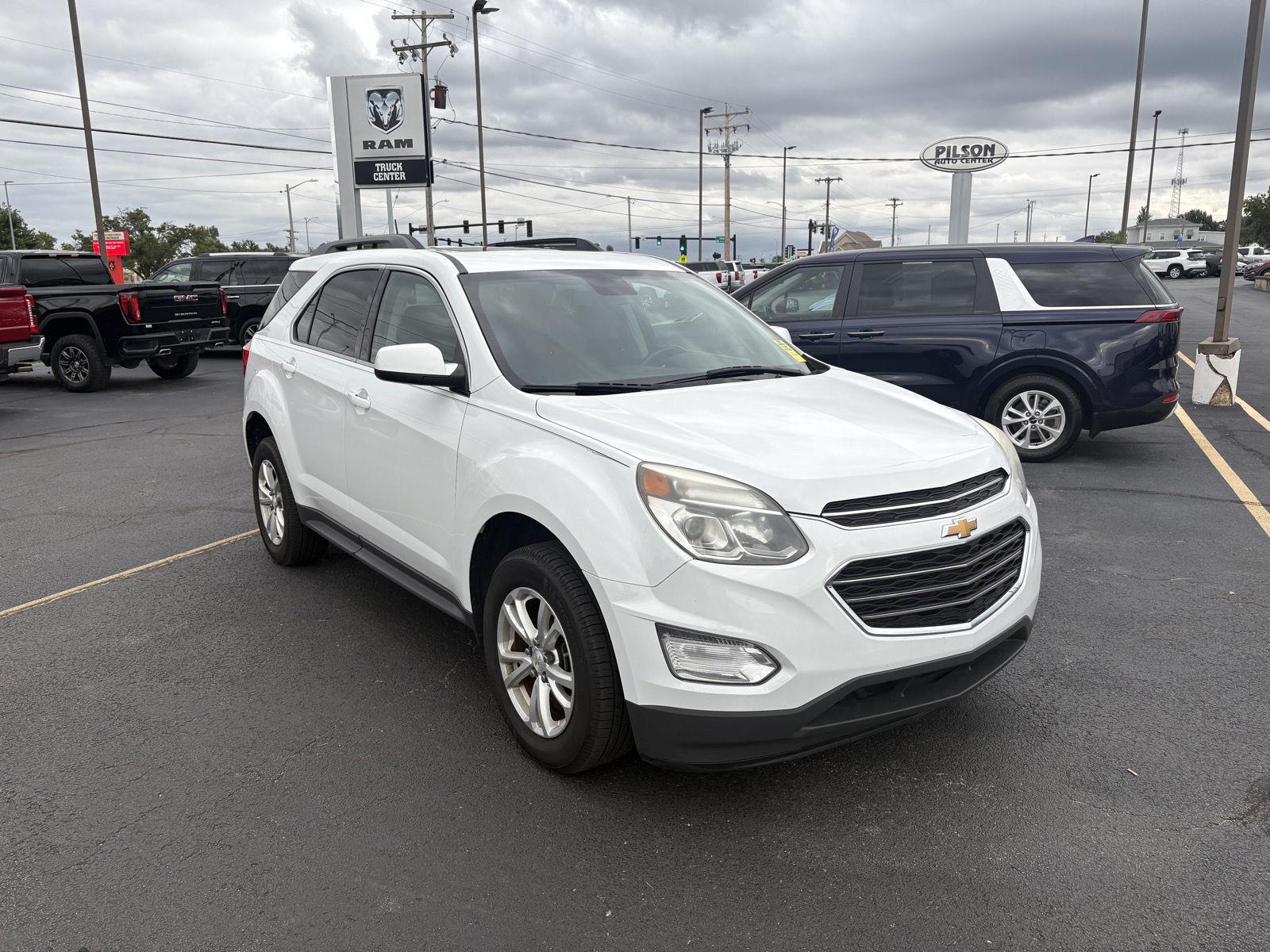 Used 2017 Chevrolet Equinox LT with VIN 2GNALCEK3H1603667 for sale in Charleston, IL