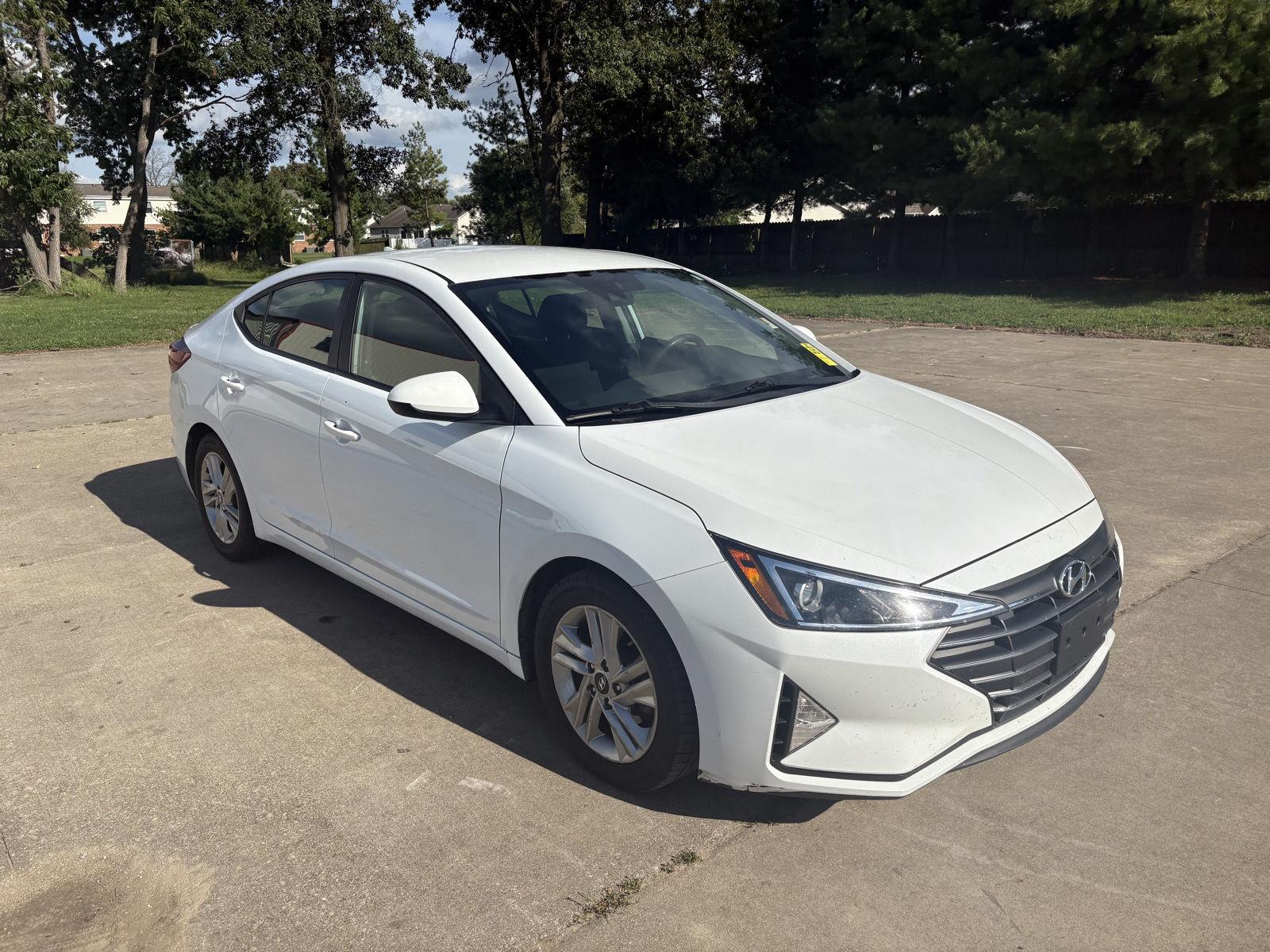 Used 2020 Hyundai Elantra SEL with VIN 5NPD84LF0LH614409 for sale in Charleston, IL