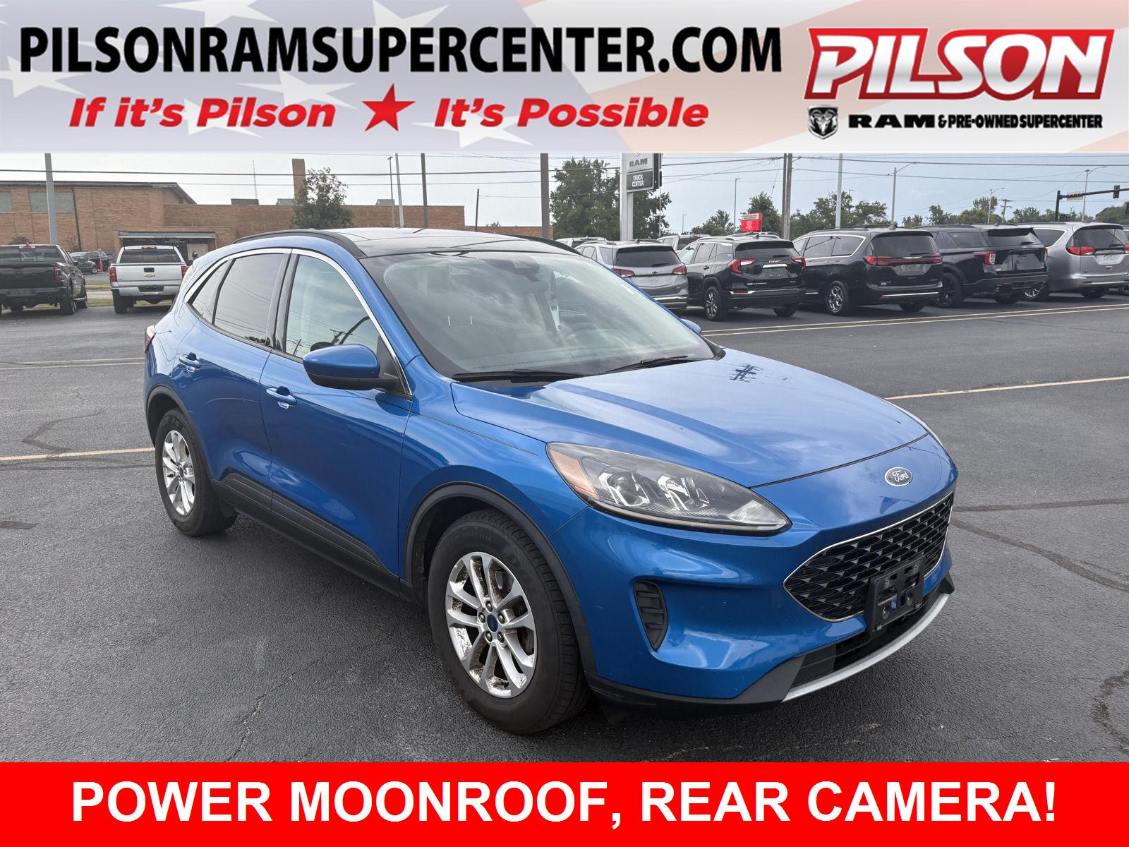 Used 2020 Ford Escape SE with VIN 1FMCU0G66LUA83213 for sale in Charleston, IL