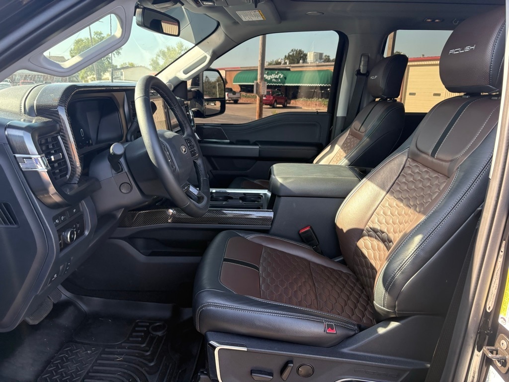 Used 2024 Ford F-250 Super Duty Lariat Truck