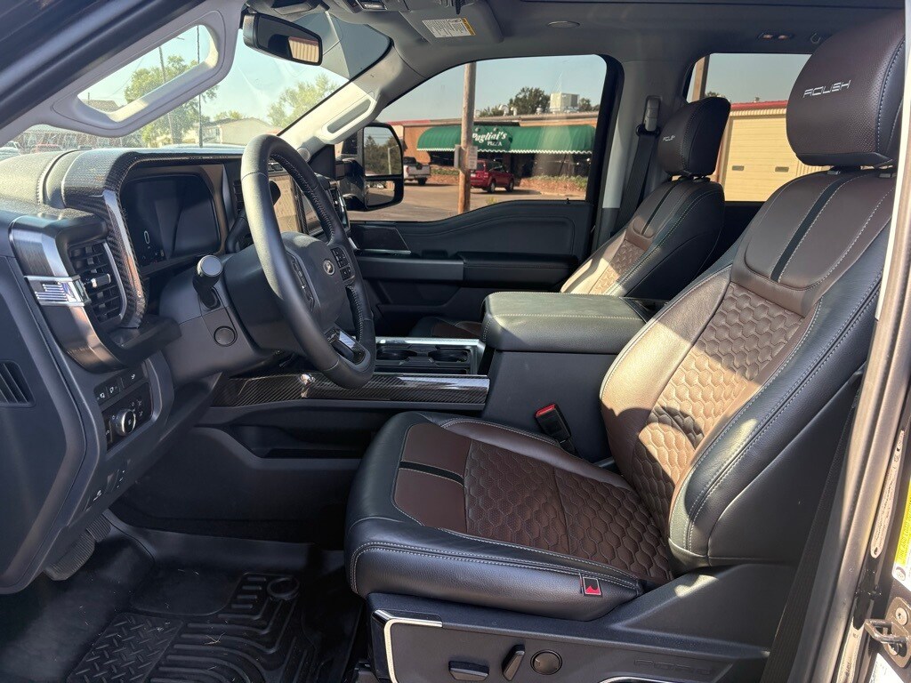 2024 Ford F-250 Lariat photo 4