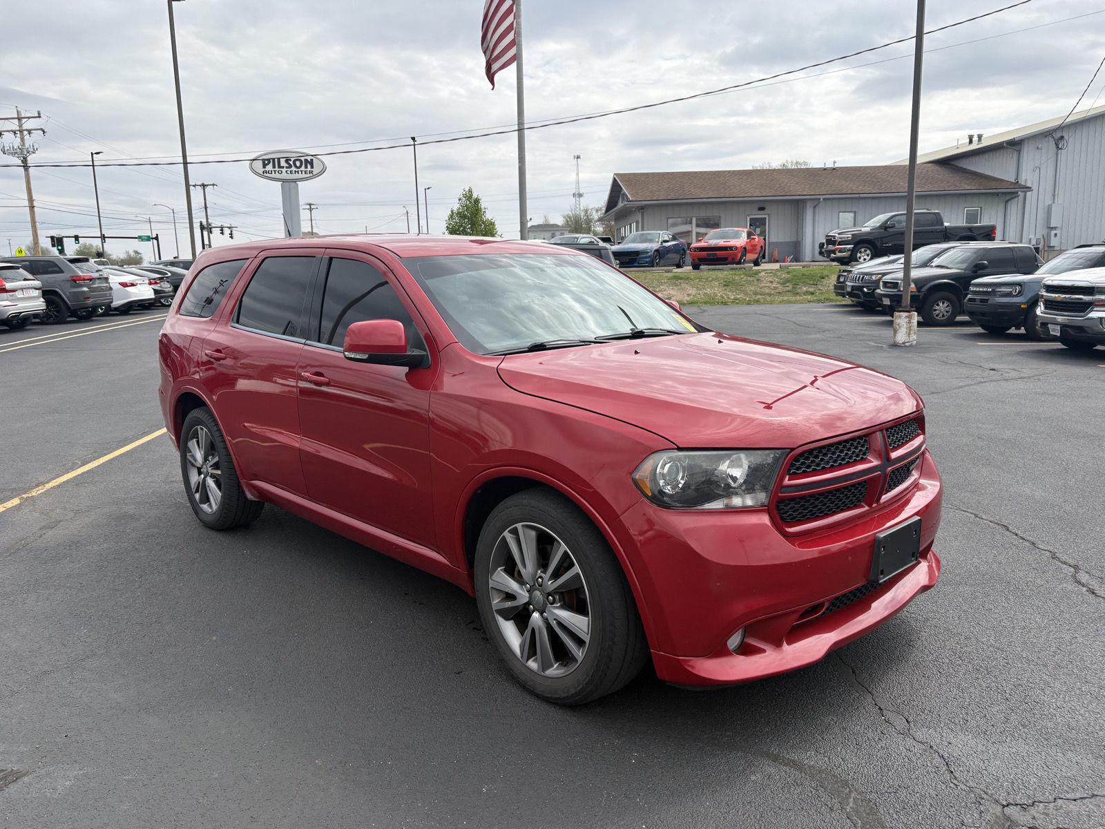 Used 2013 Dodge Durango R/T with VIN 1C4SDJCT8DC700586 for sale in Charleston, IL