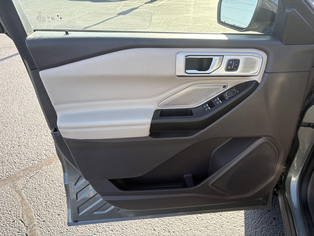 Used 2020 Ford Explorer Platinum SUV