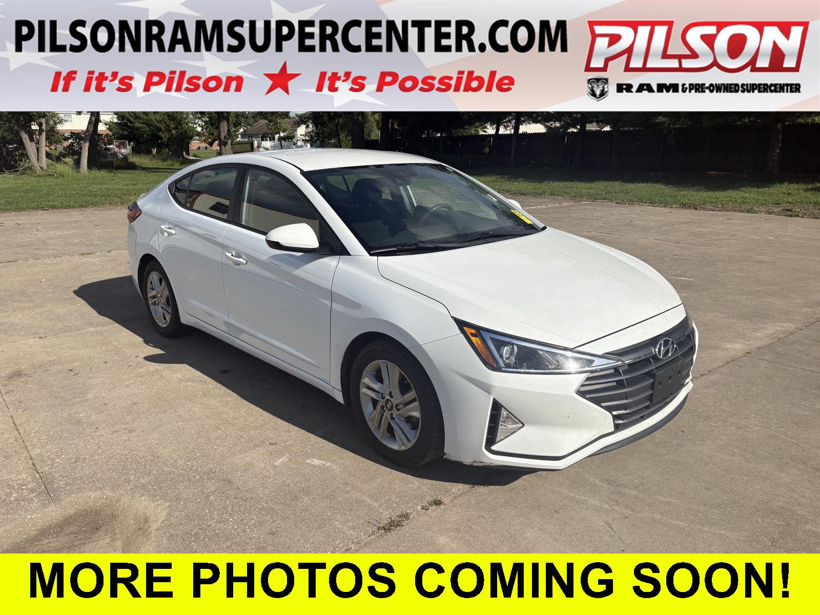 Used 2020 Hyundai Elantra SEL with VIN 5NPD84LF0LH614409 for sale in Charleston, IL