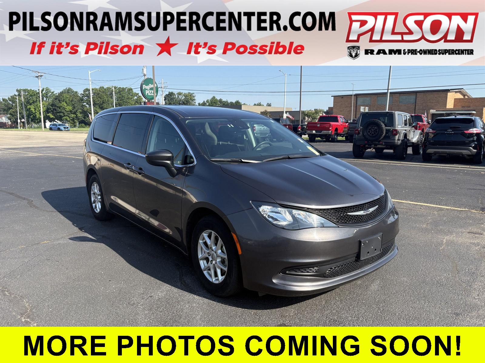 2023 Chrysler Voyager LX's photo