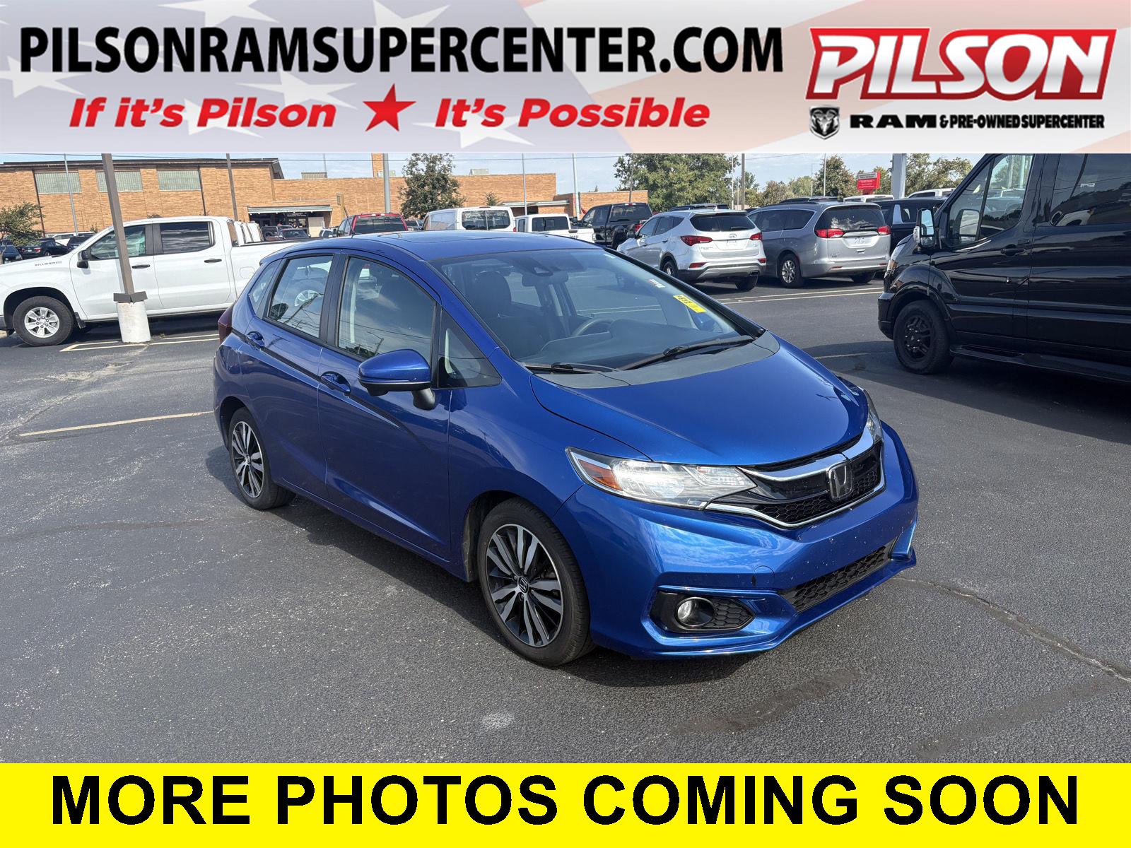 Used 2018 Honda Fit EX with VIN 3HGGK5H82JM708492 for sale in Charleston, IL