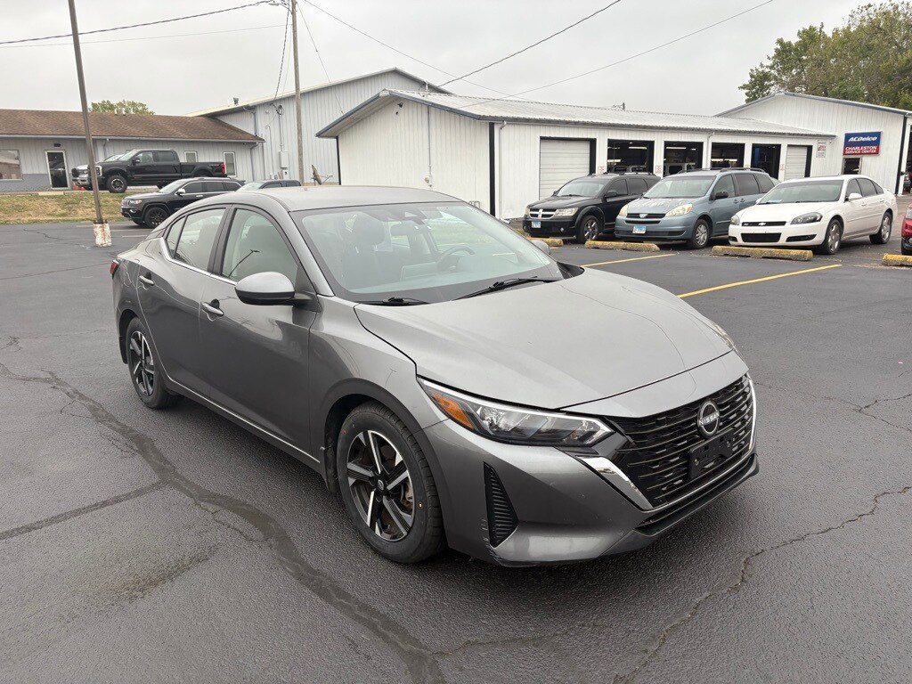 2024 Nissan Sentra SV photo 2