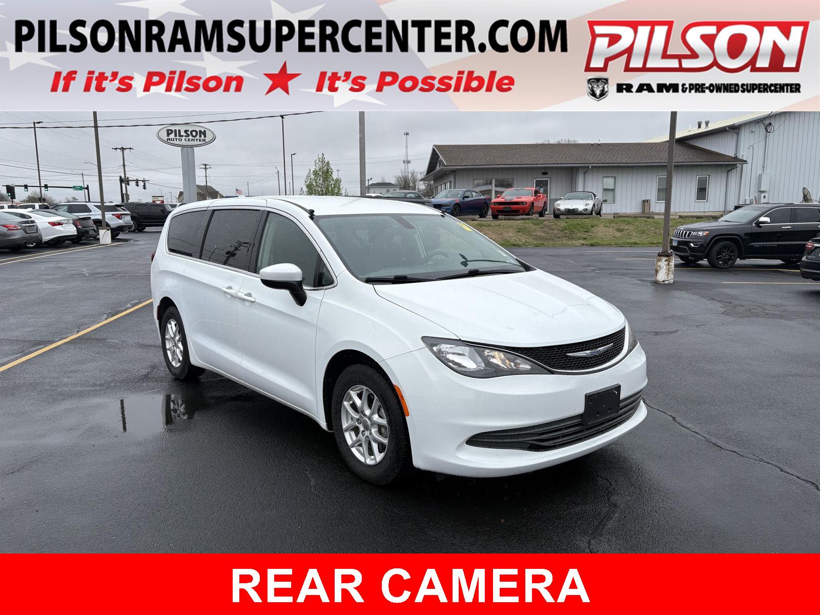 2020 Chrysler Voyager LX